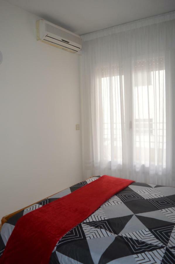 Apartamento Completo 200M Playa Apartamento Roses Exterior foto